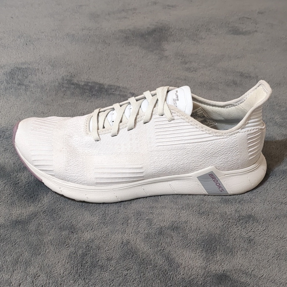 Brooks Pure Beat Running women's Shoes Gray Purple Sz 9 - Picture 1 of 9